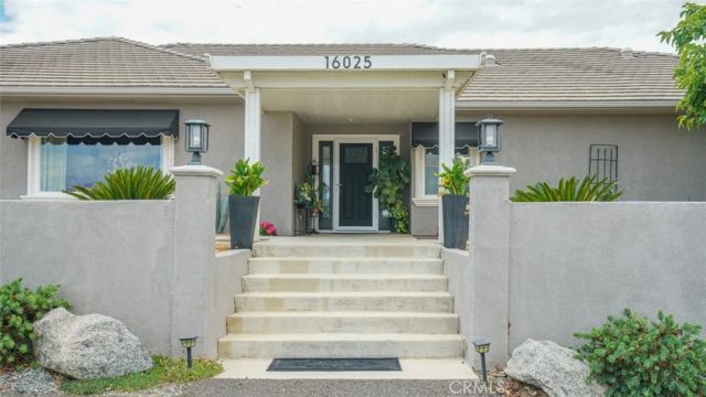 16025 Perry Heights, Riverside, CA 92504