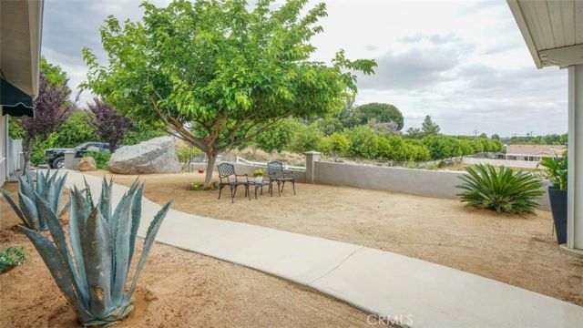 16025 Perry Heights, Riverside, CA 92504