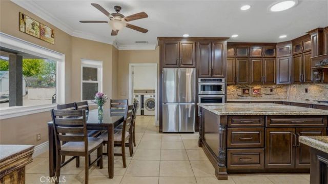16025 Perry Heights, Riverside, CA 92504
