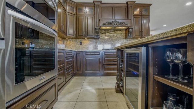 16025 Perry Heights, Riverside, CA 92504