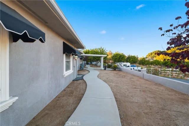 16025 Perry Heights, Riverside, CA 92504