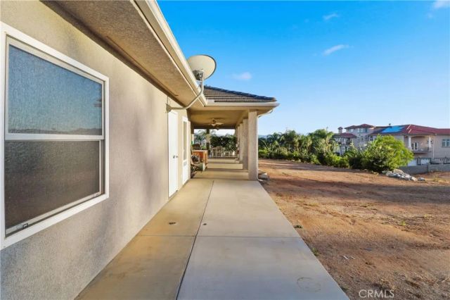 16025 Perry Heights, Riverside, CA 92504