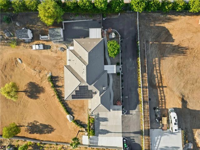 16025 Perry Heights, Riverside, CA 92504