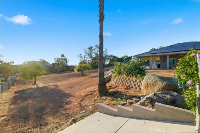 16025 Perry Heights, Riverside, CA 92504