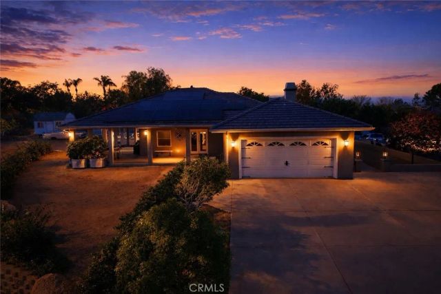 16025 Perry Heights, Riverside, CA 92504