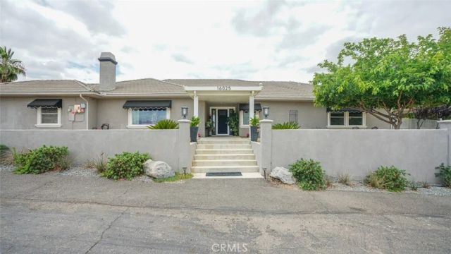 16025 Perry Heights, Riverside, CA 92504