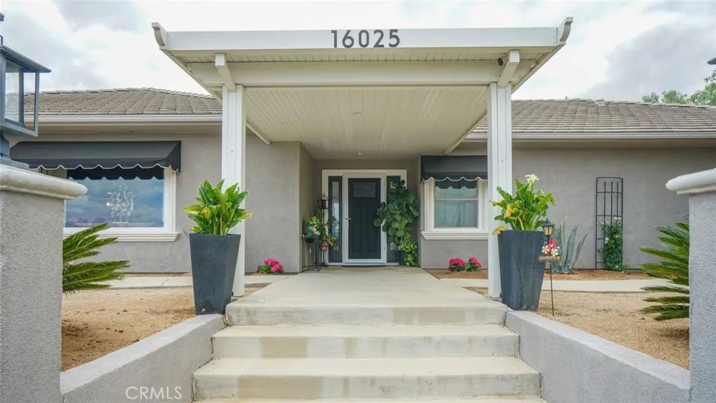 16025 Perry Heights, Riverside, CA 92504