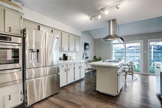 1034 Montour Drive, Houston, TX 77062