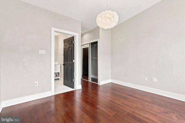 1321 N DOVER ST, Philadelphia, PA 19121