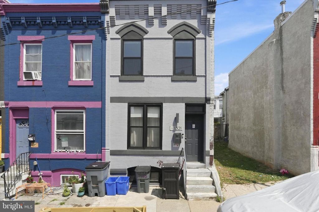 1321 N DOVER ST, Philadelphia, PA 19121