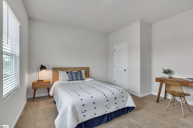 208 Green Pasture Road, Fountain Inn, SC 29664