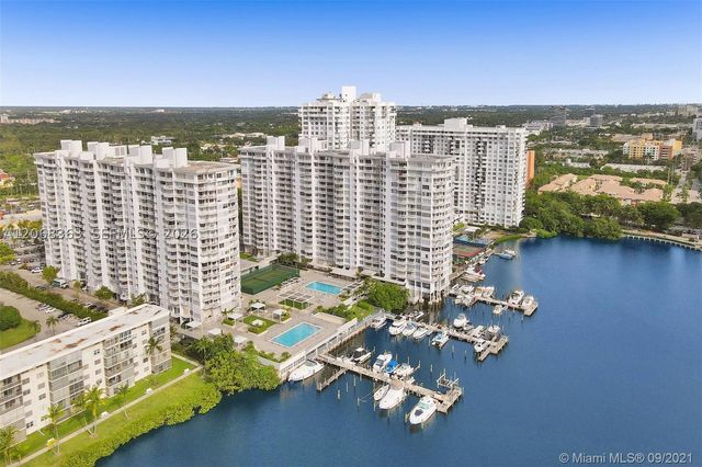 18081 Biscayne Blvd 1702, Aventura, FL 33160
