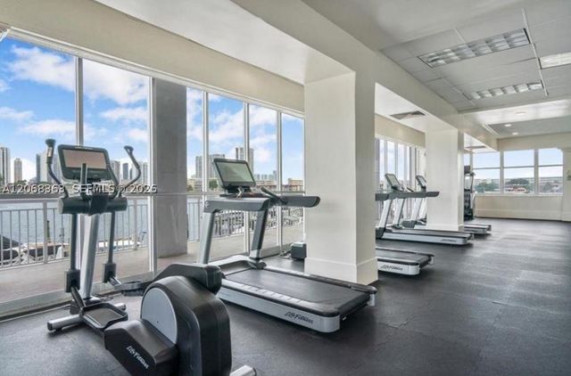 18081 Biscayne Blvd 1702, Aventura, FL 33160