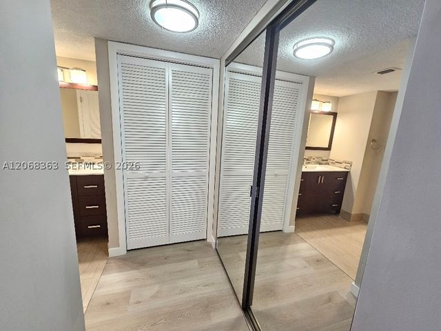 18081 Biscayne Blvd 1702, Aventura, FL 33160
