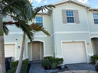 4181 Lagoon Shore Drive, Lake Worth, FL 33467