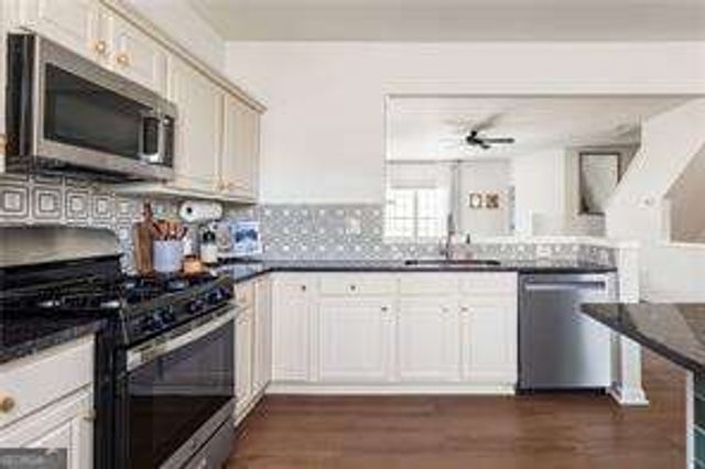 5138 Manerdale Drive SE 3, Atlanta, GA 30339