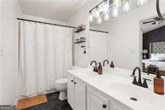 5138 Manerdale Drive SE 3, Atlanta, GA 30339