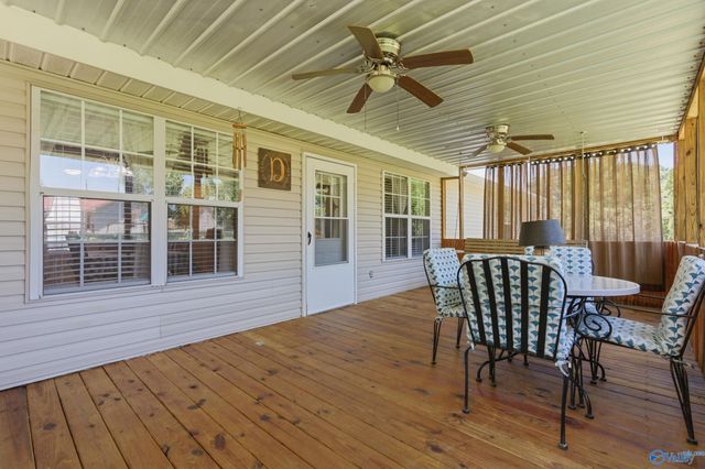 49 School House Road, Albertville, AL 35950
