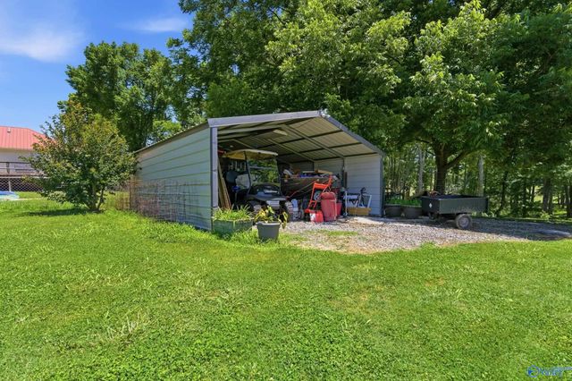 49 School House Road, Albertville, AL 35950