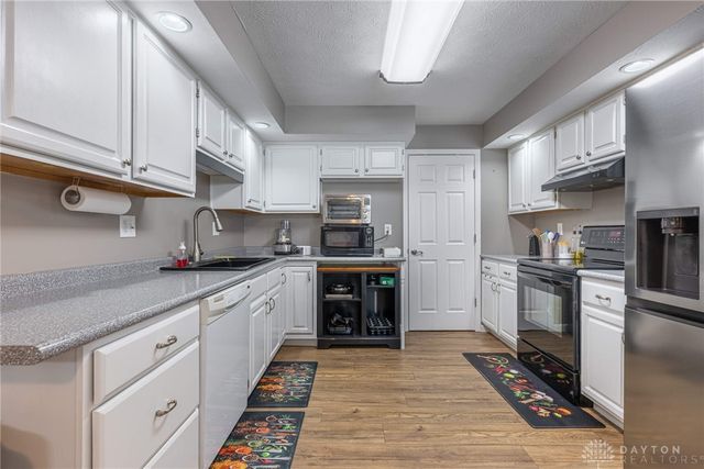 3009 Highlander Drive, Beavercreek, OH 45432