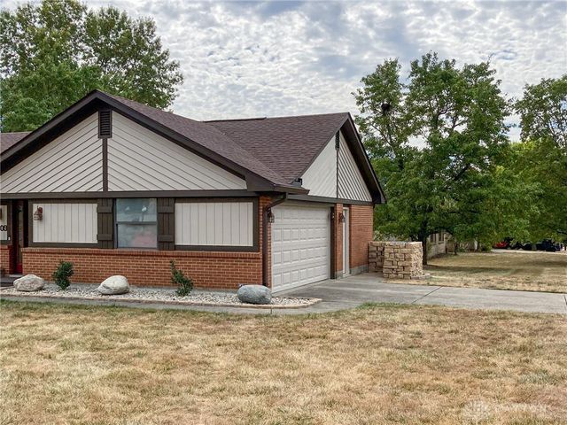 3009 Highlander Drive, Beavercreek, OH 45432