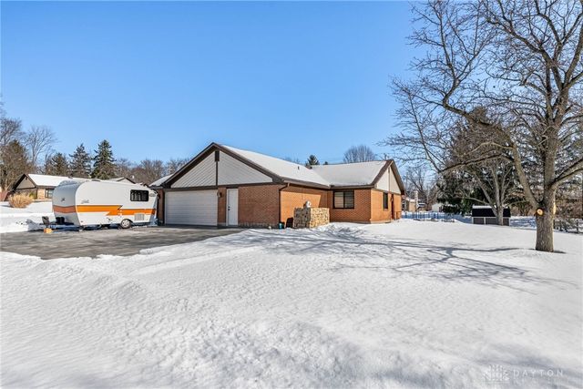 3009 Highlander Drive, Beavercreek, OH 45432
