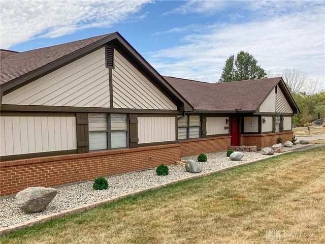 3009 Highlander Drive, Beavercreek, OH 45432