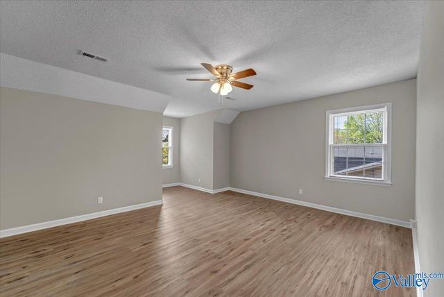 11219 Suncrest Drive SE, Huntsville, AL 35803