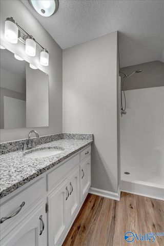 11219 Suncrest Drive SE, Huntsville, AL 35803