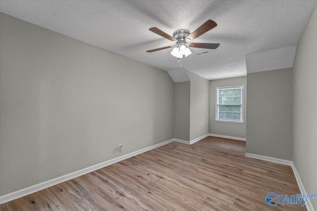 11219 Suncrest Drive SE, Huntsville, AL 35803