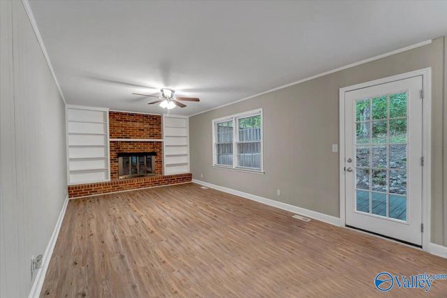 11219 Suncrest Drive SE, Huntsville, AL 35803