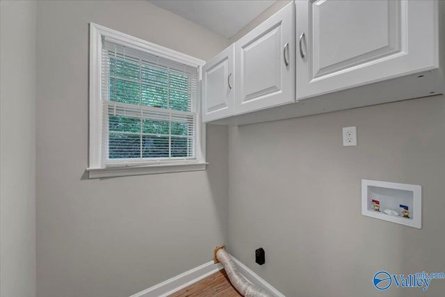 11219 Suncrest Drive SE, Huntsville, AL 35803