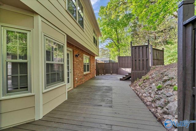 11219 Suncrest Drive SE, Huntsville, AL 35803