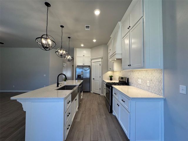 5108 White Gold Avenue, Edmond, OK 73034