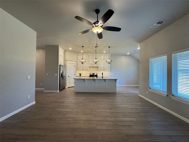 5108 White Gold Avenue, Edmond, OK 73034