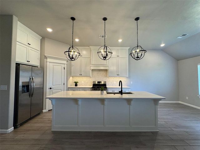 5108 White Gold Avenue, Edmond, OK 73034