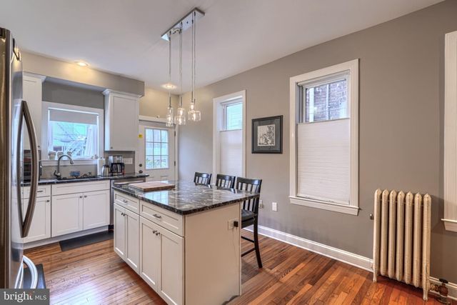 2710 N CALVERT ST, Baltimore, MD 21218