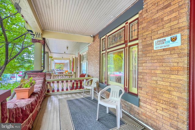 2710 N CALVERT ST, Baltimore, MD 21218