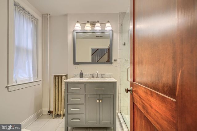 2710 N CALVERT ST, Baltimore, MD 21218
