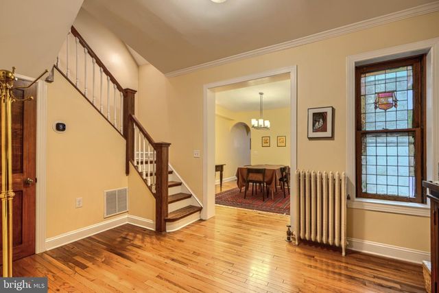 2710 N CALVERT ST, Baltimore, MD 21218
