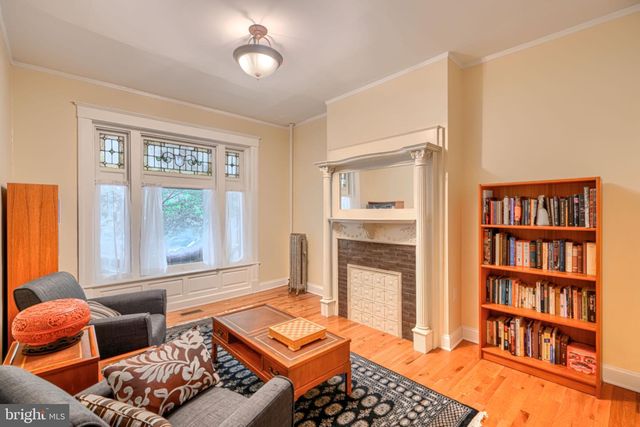 2710 N CALVERT ST, Baltimore, MD 21218