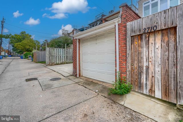 2710 N CALVERT ST, Baltimore, MD 21218