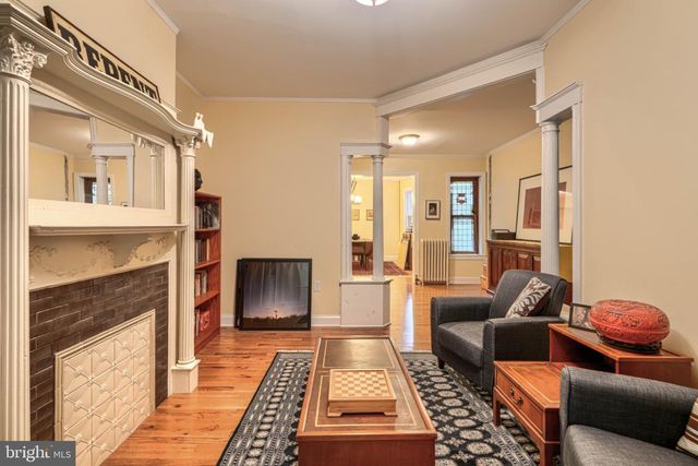 2710 N CALVERT ST, Baltimore, MD 21218