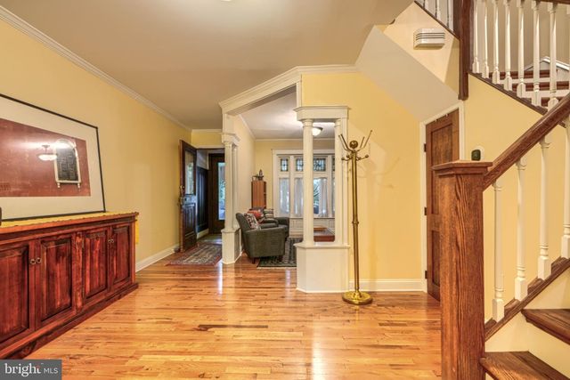 2710 N CALVERT ST, Baltimore, MD 21218