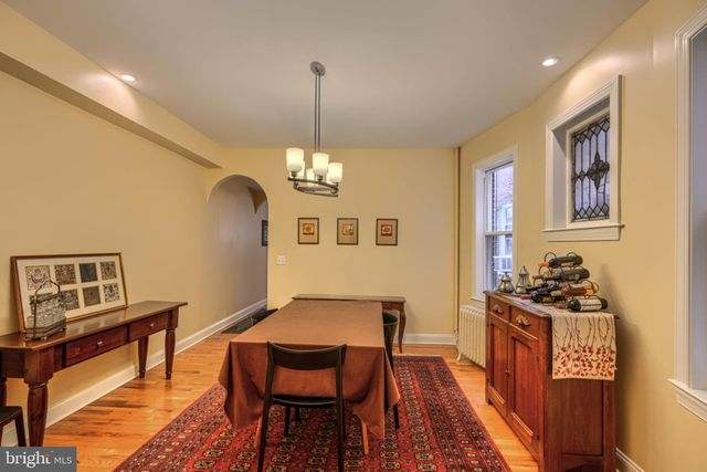 2710 N CALVERT ST, Baltimore, MD 21218