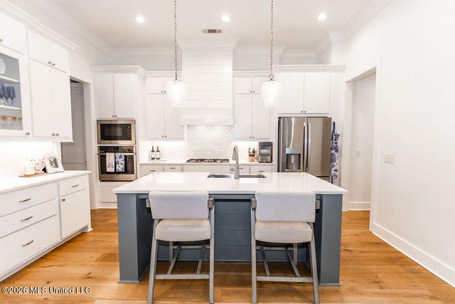 196 Sweetbriar Circle, Canton, MS 39046