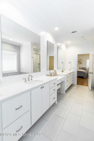 196 Sweetbriar Circle, Canton, MS 39046