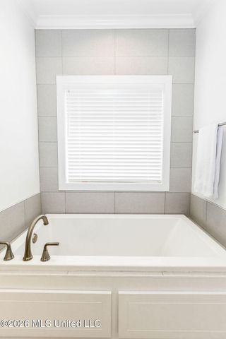 196 Sweetbriar Circle, Canton, MS 39046