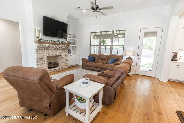 196 Sweetbriar Circle, Canton, MS 39046