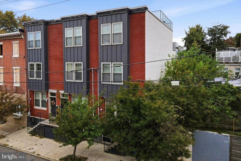 1213 N 31ST ST, PHILADELPHIA, PA 19121 — photo 3